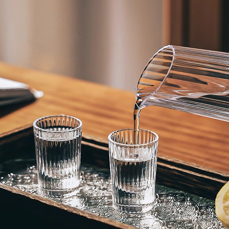زجاج نبيذ أجنبي مخطط بسعة صغير - مراجعة Old Fashioned Glass وسعره