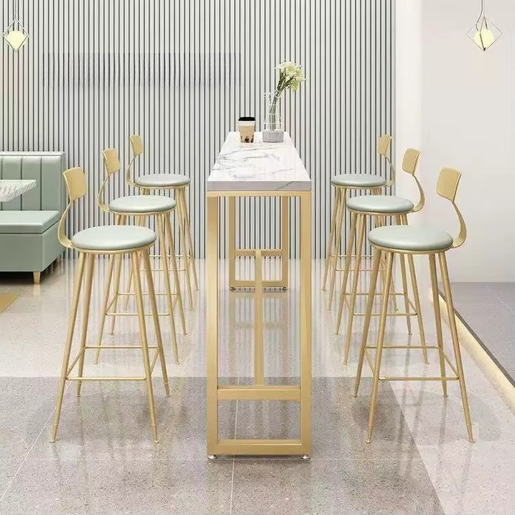 طاولة بار عالية الحواف مع كراس - مراجعة Home Bar Lounge وسعره