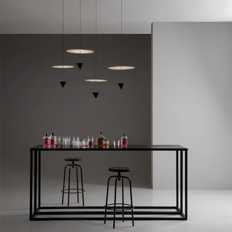 مصابيح معلقة LED بسيطة وعصرية  - مراجعة Home Bar And Counter وسعره